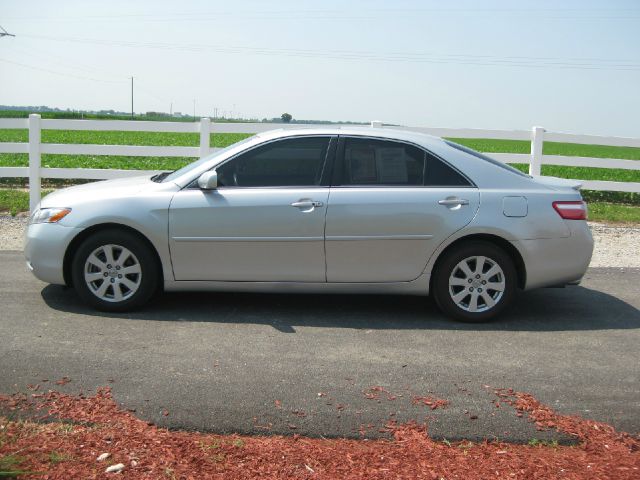 2007 Toyota Camry Ext. Cab 6.5-ft. Bed 4WD