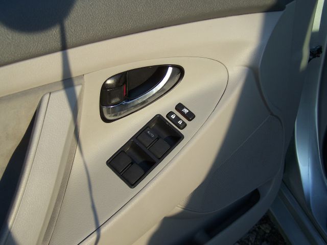2008 Toyota Camry 2dr Cpe Manual Coupe