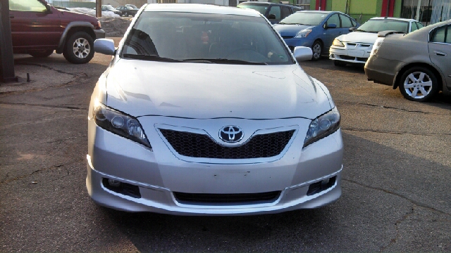 2008 Toyota Camry 2002 Ford KING Ranch