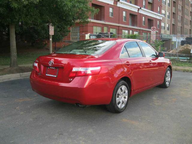 2009 Toyota Camry 2002 Ford KING Ranch