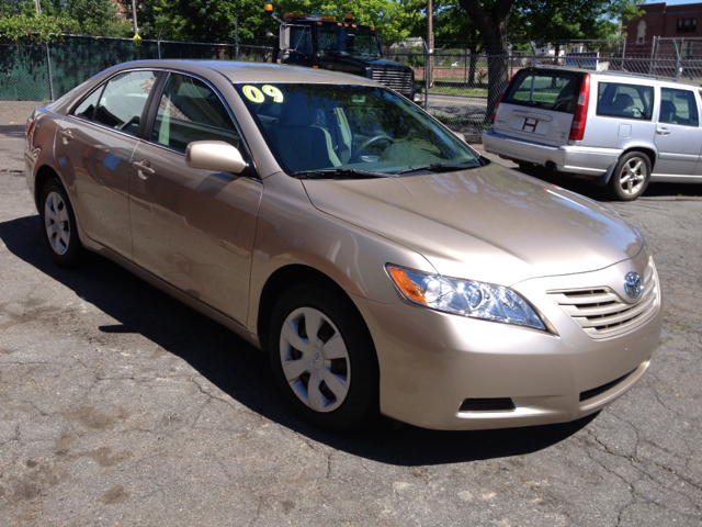 2009 Toyota Camry 2dr Cpe Manual Coupe
