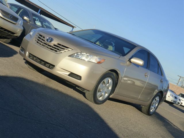 2009 Toyota Camry Reg Cab FLAT BED