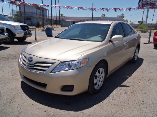 2010 Toyota Camry Custom 4D