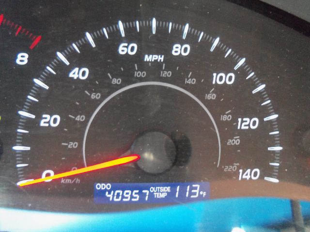 2010 Toyota Camry Custom 4D