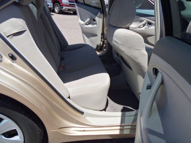 2010 Toyota Camry Custom 4D
