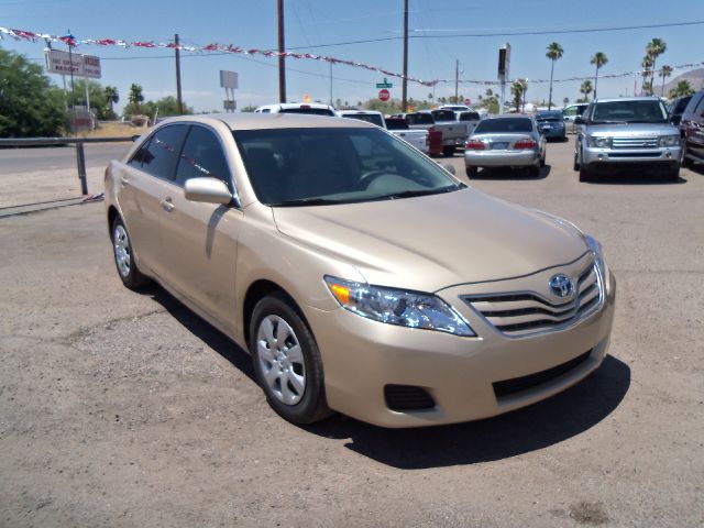 2010 Toyota Camry Custom 4D