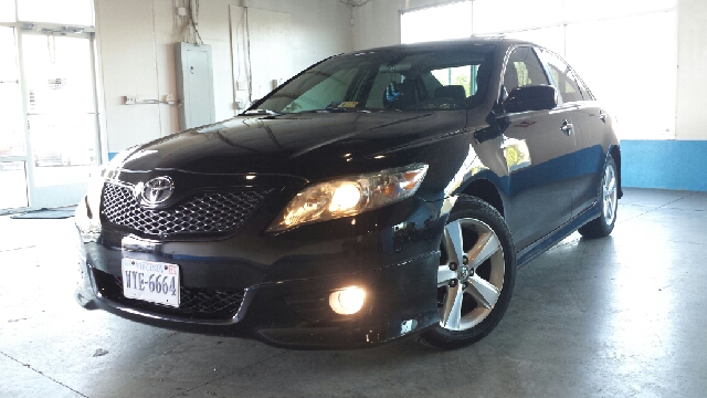 2010 Toyota Camry FX4 Super Crew 4x4