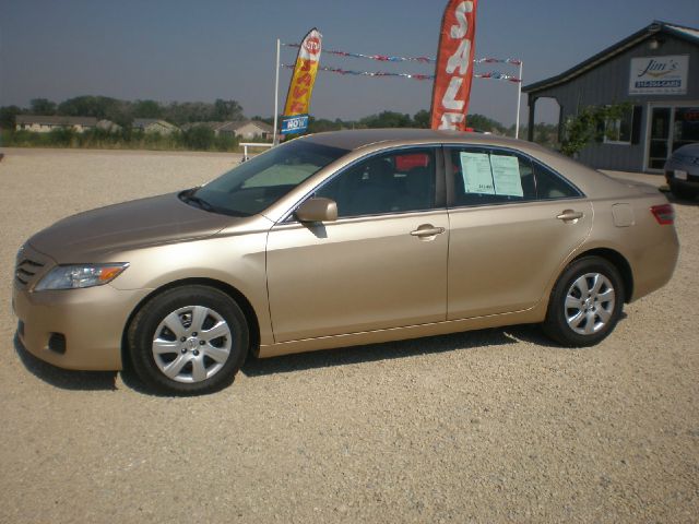 2010 Toyota Camry Enthusiast 2D Roadster