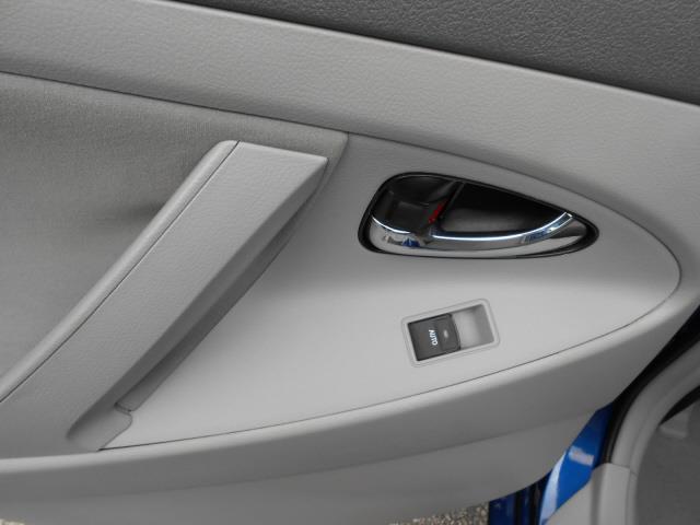 2010 Toyota Camry Unknown