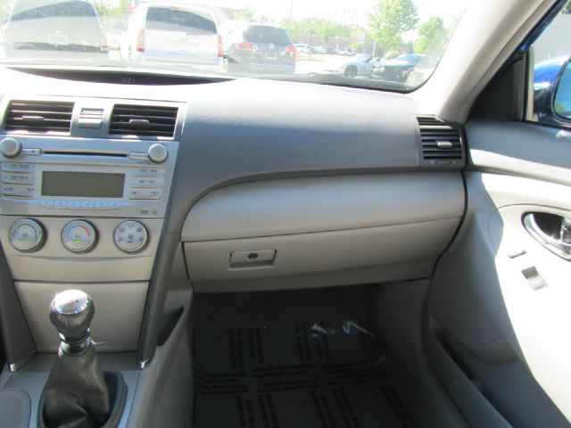 2010 Toyota Camry Unknown