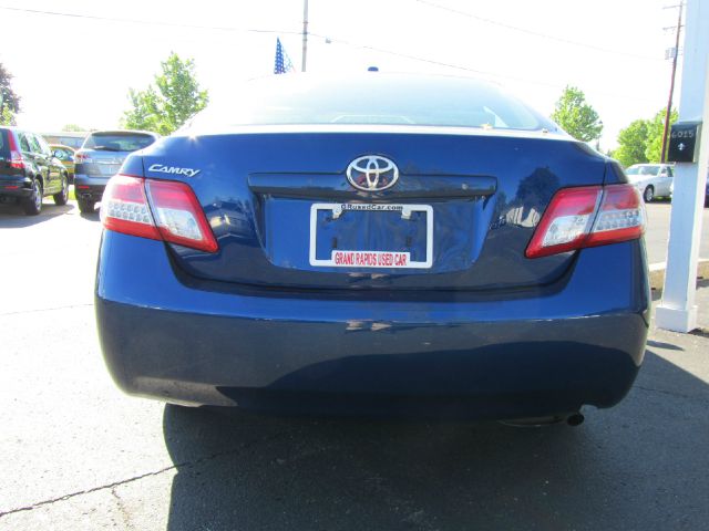 2010 Toyota Camry Unknown