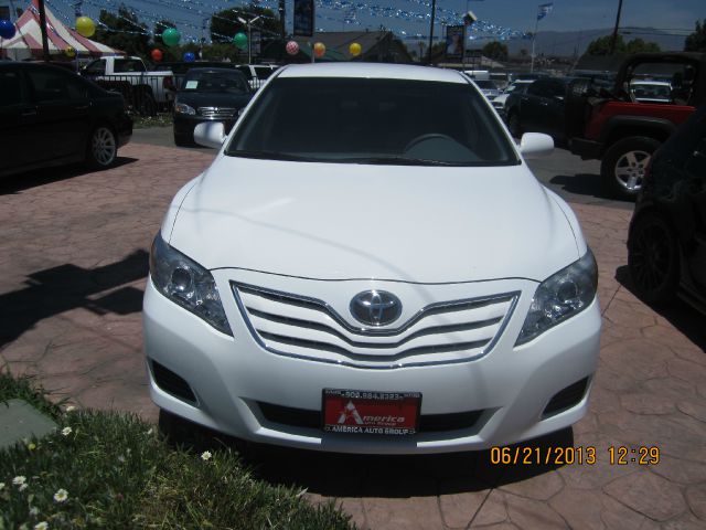 2010 Toyota Camry X