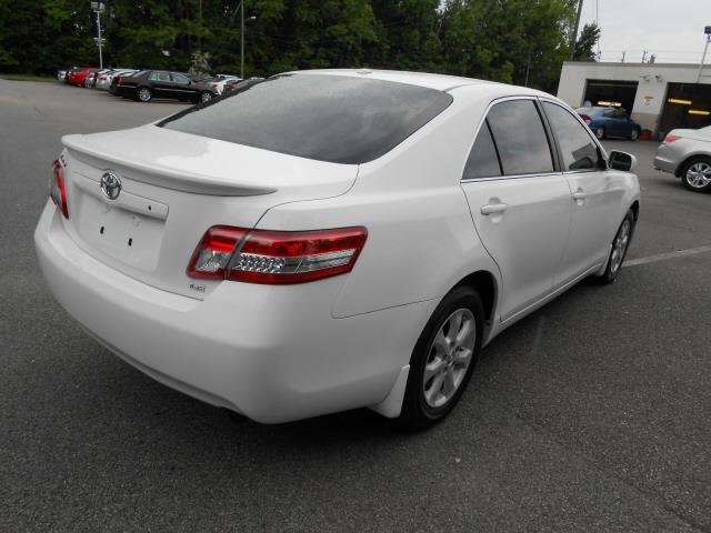 2010 Toyota Camry X