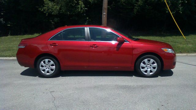 2010 Toyota Camry Reg Cab FLAT BED