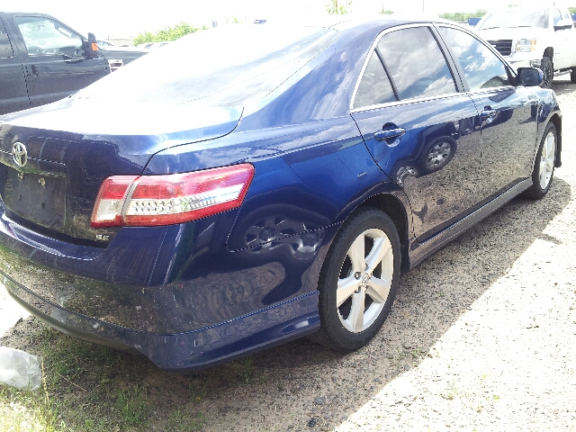 2010 Toyota Camry FX4 Super Crew 4x4