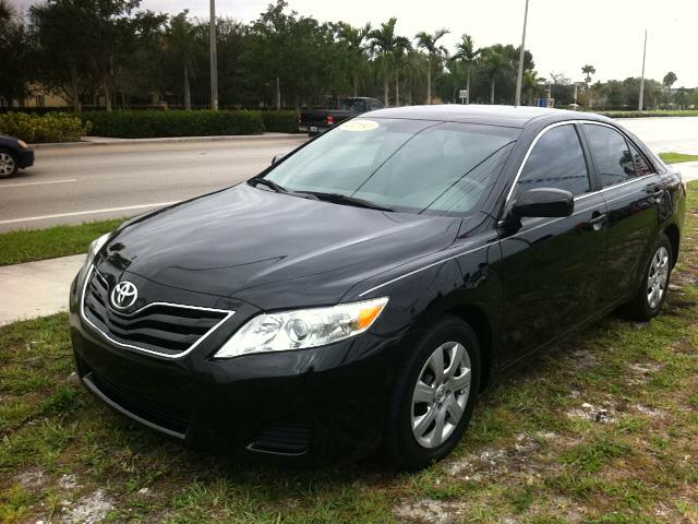 2010 Toyota Camry X