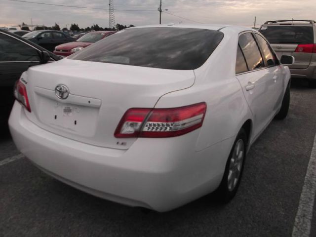 2011 Toyota Camry SLT Loaded