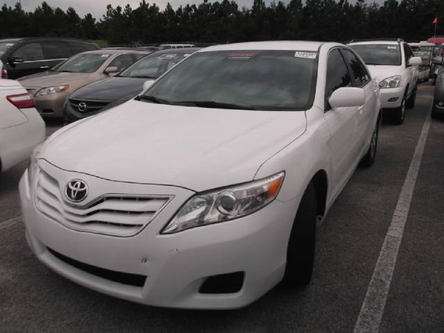 2011 Toyota Camry SLT Loaded