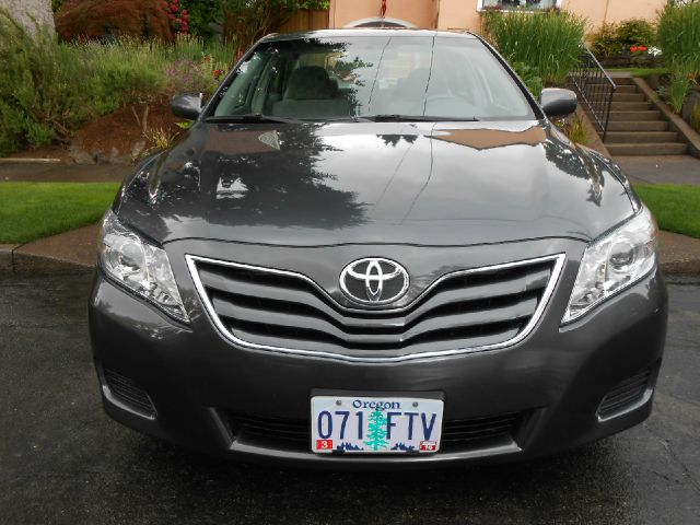 2011 Toyota Camry 2.5 AWD SUV