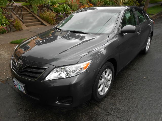 2011 Toyota Camry 2.5 AWD SUV