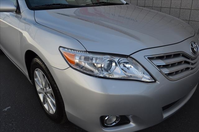 2011 Toyota Camry SEL Sport Utility 4D