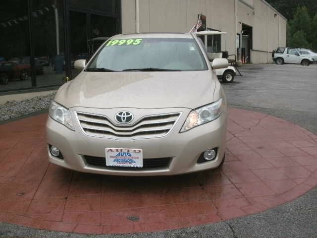 2011 Toyota Camry 5dr Hatchback Automatic