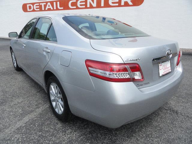 2011 Toyota Camry SEL Sport Utility 4D