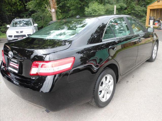 2011 Toyota Camry 4dr GLS FWD 3.5L Auto