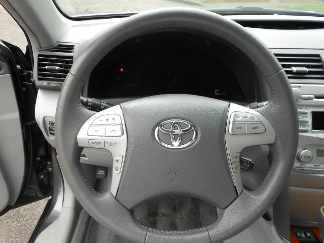 2011 Toyota Camry SEL Sport Utility 4D