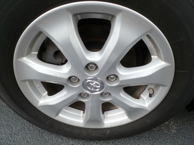 2011 Toyota Camry 2.5 AWD SUV