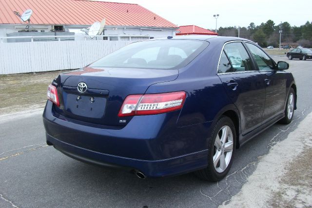 2011 Toyota Camry FX4 Super Crew 4x4