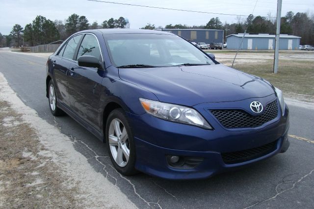 2011 Toyota Camry FX4 Super Crew 4x4