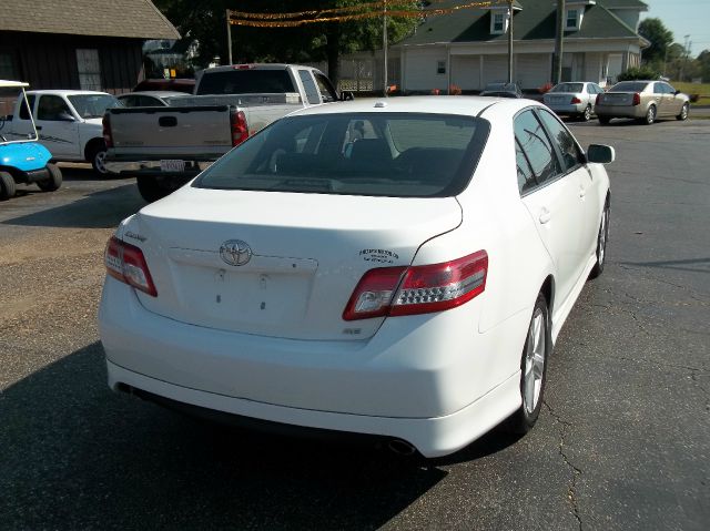 2011 Toyota Camry Racing