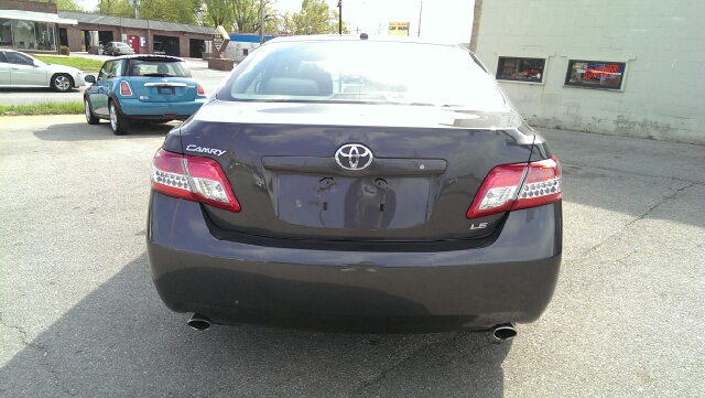 2011 Toyota Camry Reg Cab FLAT BED