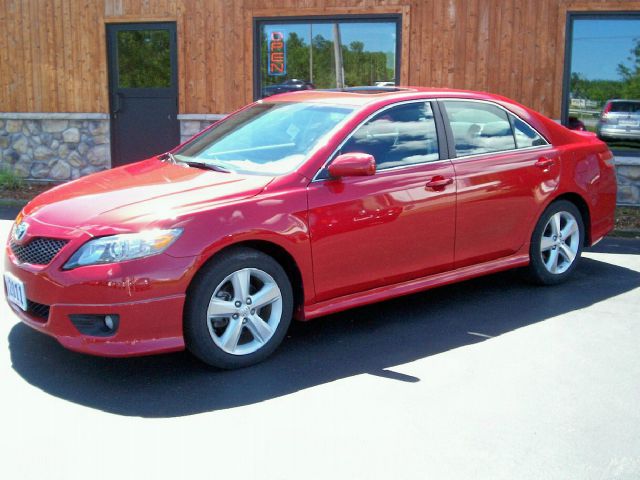 2011 Toyota Camry FX4 Super Crew 4x4