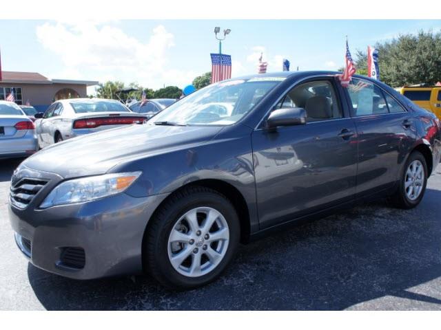 2011 Toyota Camry Unknown