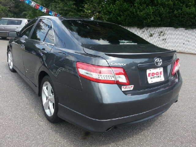 2011 Toyota Camry FX4 Super Crew 4x4