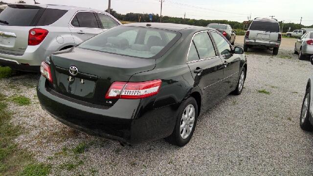2011 Toyota Camry 2.5 AWD SUV