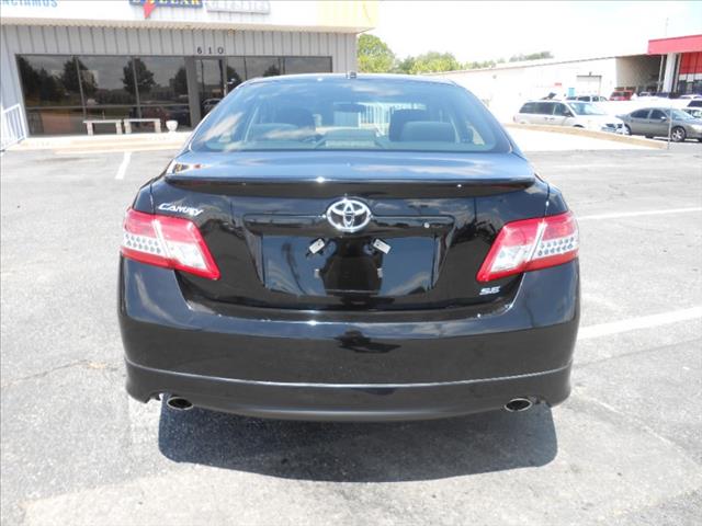 2011 Toyota Camry Crown