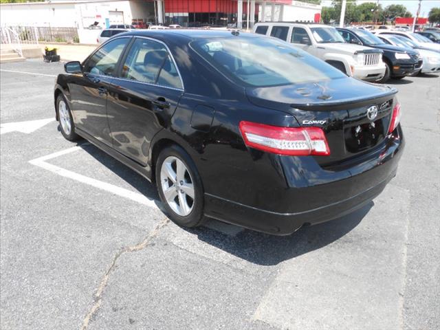 2011 Toyota Camry Crown