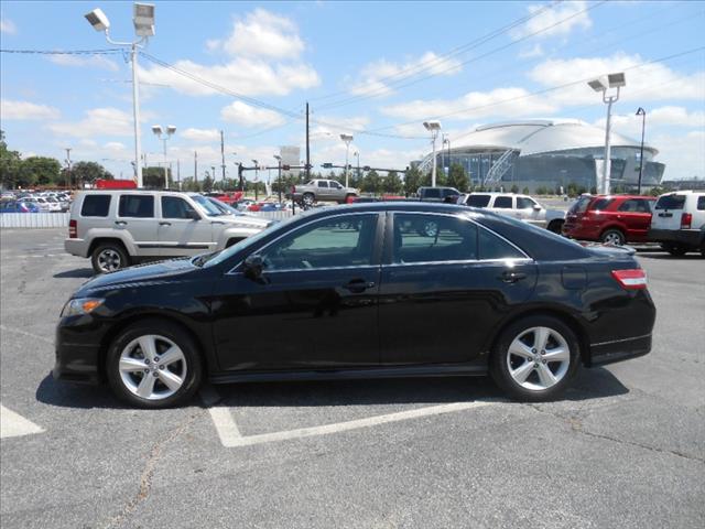 2011 Toyota Camry Crown