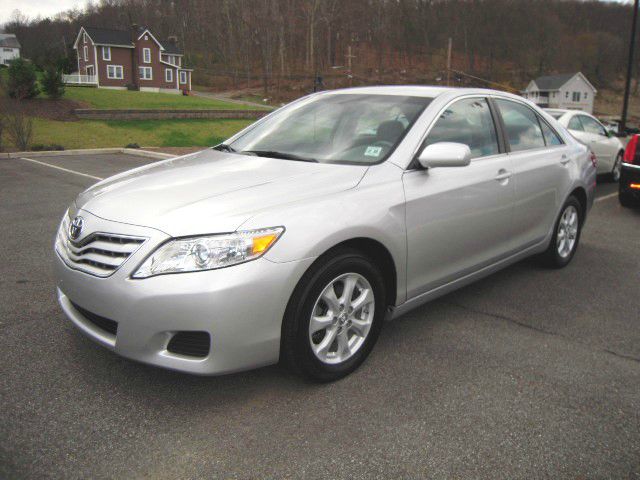 2011 Toyota Camry X