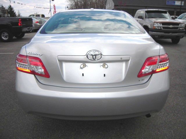 2011 Toyota Camry X