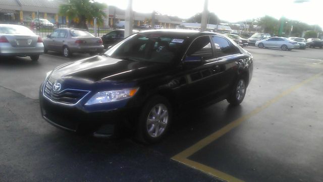 2011 Toyota Camry 6 Speed 4x4