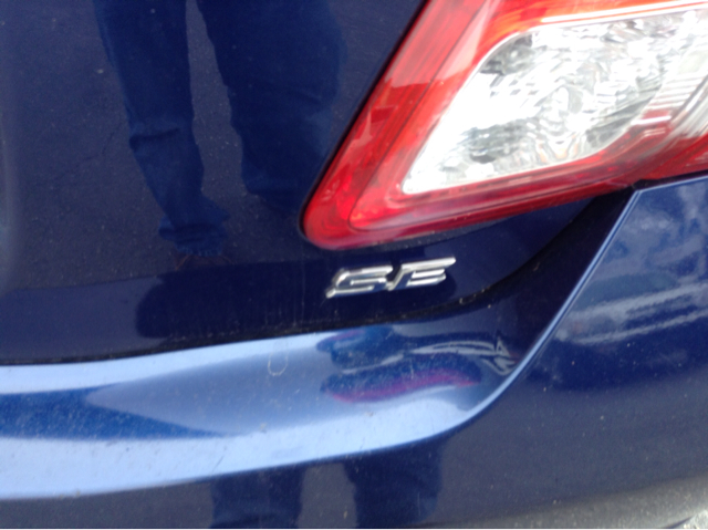 2011 Toyota Camry FX4 Super Crew 4x4