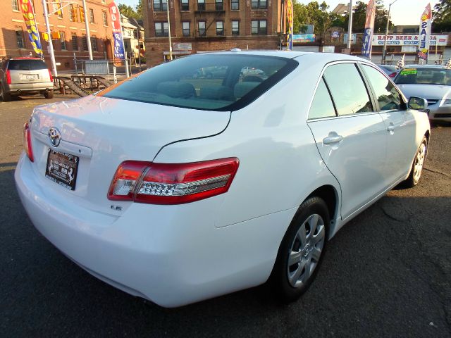 2011 Toyota Camry X