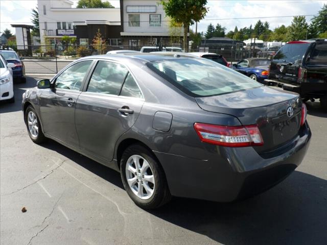 2011 Toyota Camry X