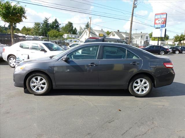 2011 Toyota Camry X