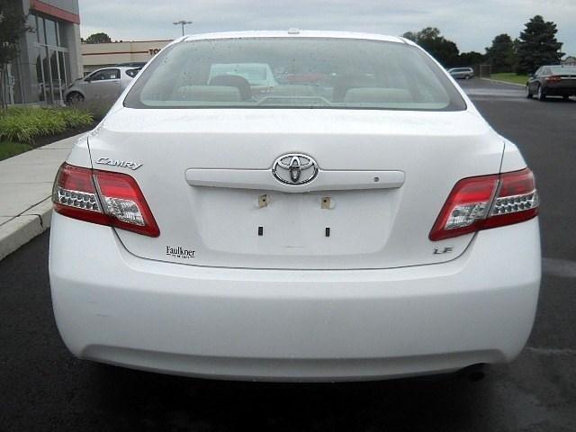2011 Toyota Camry X