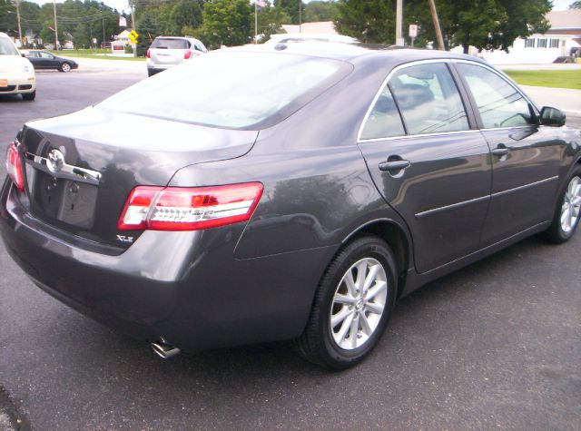 2011 Toyota Camry SEL Sport Utility 4D